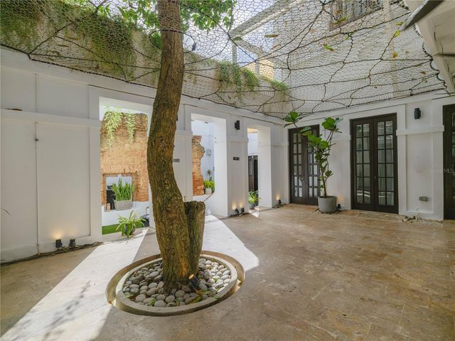 259 & 261 CALLE DE SAN SEBASTIAN, San Juan, PR 00901