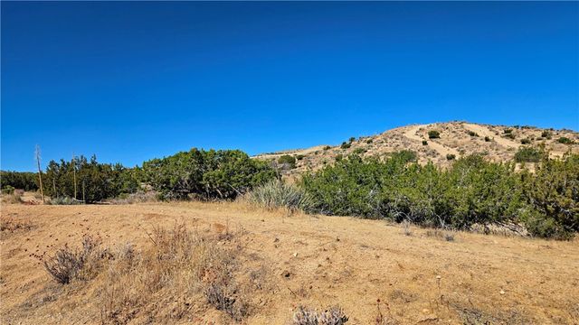 0 Cor Avenue W8 & 123rd St E, Pearblossom, CA 93553