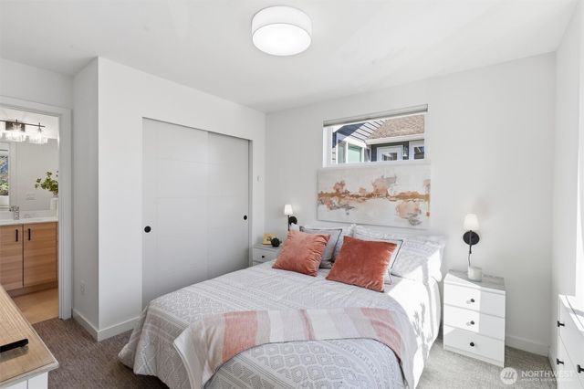 8332 26th Avenue NW, Seattle, WA 98117