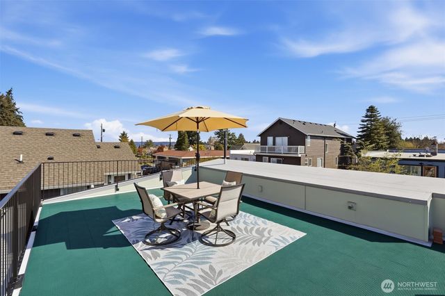 8332 26th Avenue NW, Seattle, WA 98117