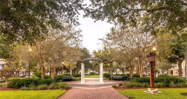 1040 S BUENA VISTA DRIVE 1040, Lake Alfred, FL 33850