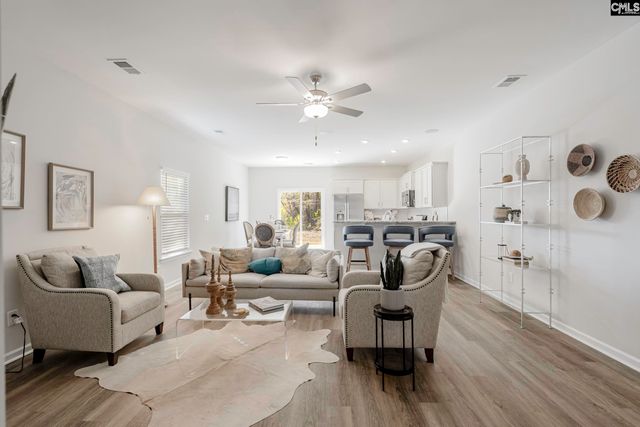 114 Middlesex Ct., Lugoff, SC 29078