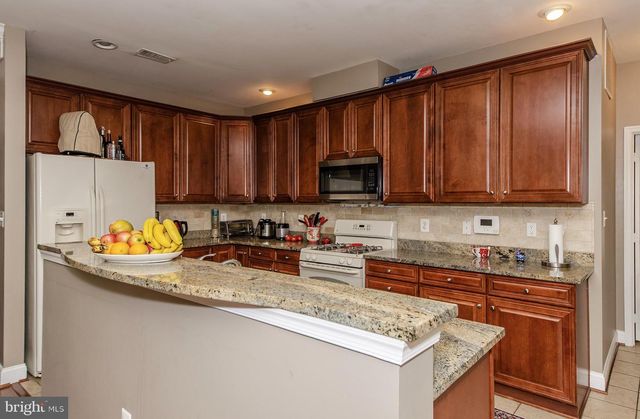 16942 CHESLEY PL, Woodbridge, VA 22191