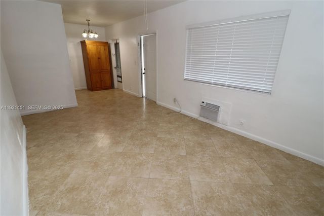 1708 N 16th Ave 4, Hollywood, FL 33020