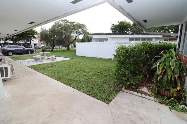 1708 N 16th Ave 4, Hollywood, FL 33020