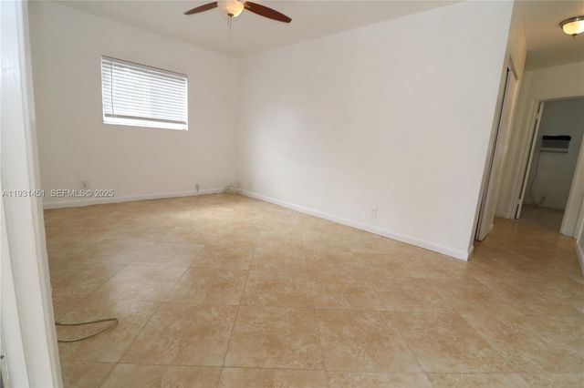 1708 N 16th Ave 4, Hollywood, FL 33020