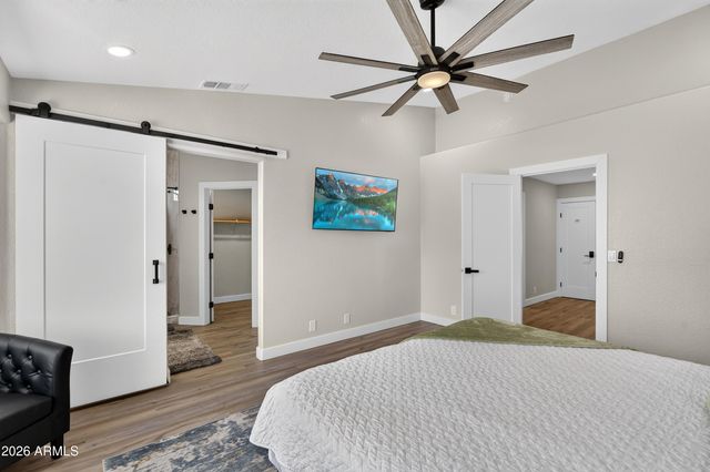 8947 W SIERRA VISTA Drive, Glendale, AZ 85305