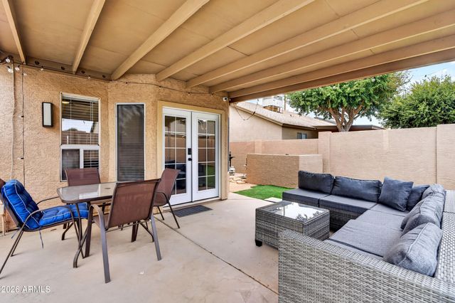 8947 W SIERRA VISTA Drive, Glendale, AZ 85305