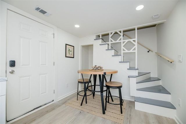 2437 Hillside Avenue, Decatur, GA 30032