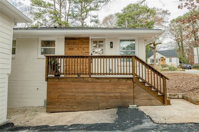 2437 Hillside Avenue, Decatur, GA 30032