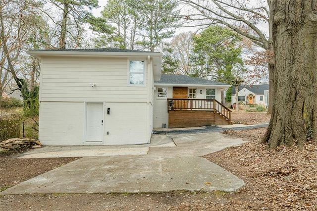 2437 Hillside Avenue, Decatur, GA 30032