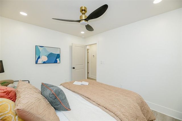 2437 Hillside Avenue, Decatur, GA 30032