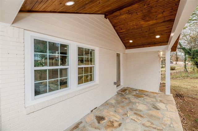 2437 Hillside Avenue, Decatur, GA 30032