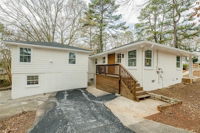 2437 Hillside Avenue, Decatur, GA 30032