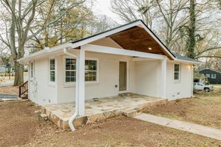 2437 Hillside Avenue, Decatur, GA 30032