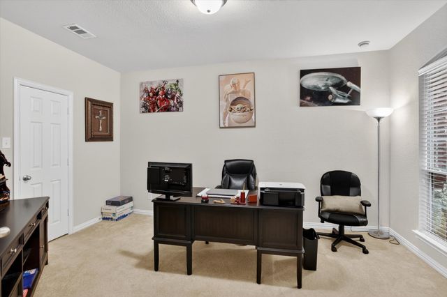 6601 Vintage Drive, Arlington, TX 76001