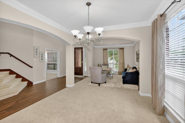 6601 Vintage Drive, Arlington, TX 76001