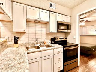 2808 Whitis Ave C207, Austin, TX 78705