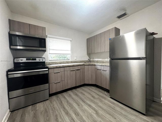 529 SW 3rd Street, Miami, FL 33130