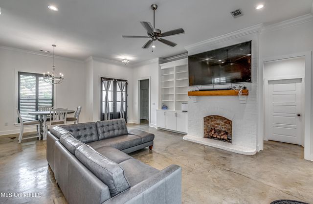625 Wild Horse Lane, Brandon, MS 39042