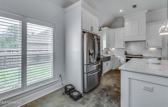 625 Wild Horse Lane, Brandon, MS 39042