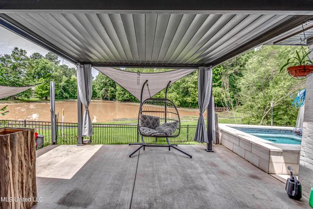 625 Wild Horse Lane, Brandon, MS 39042