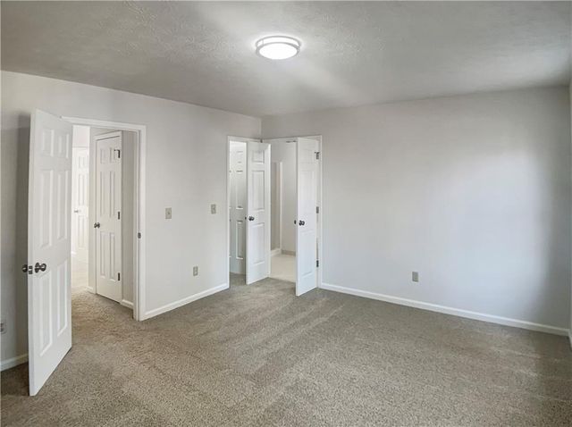 304 Lamden Court, Lawrenceville, GA 30046