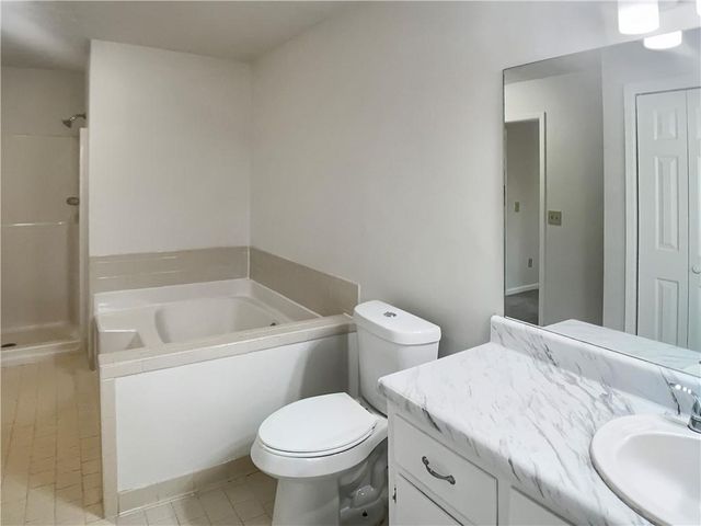 304 Lamden Court, Lawrenceville, GA 30046