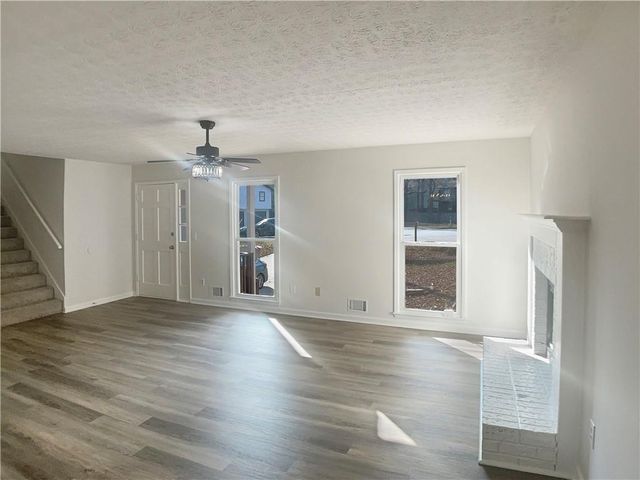 304 Lamden Court, Lawrenceville, GA 30046