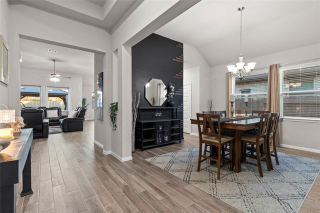 2811 Bisbee Road, League City, TX 77573