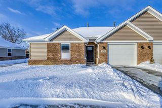 18754 14 Mile Road 22, Roseville, MI 48066