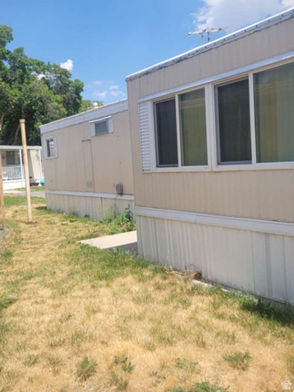 3063 S HERITAGE, West Valley City, UT 84119 — photo 5