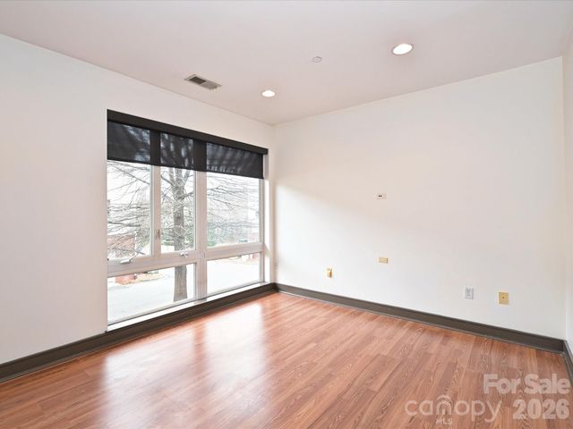 2200 Lyndhurst Avenue 102, Charlotte, NC 28203