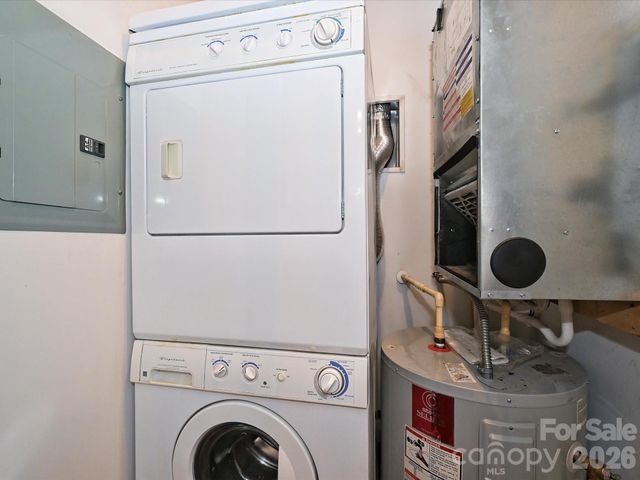 2200 Lyndhurst Avenue 102, Charlotte, NC 28203