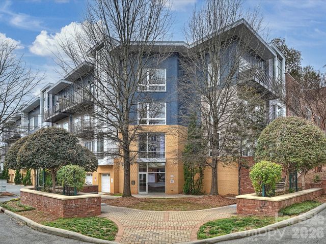 2200 Lyndhurst Avenue 102, Charlotte, NC 28203