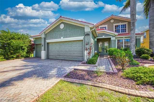 16511 Whispering Trace CT, Fort Myers, FL 33908