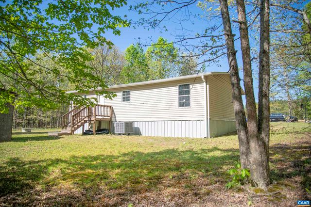 289 MOUNTAIN LAUREL RD, Palmyra, VA 22963