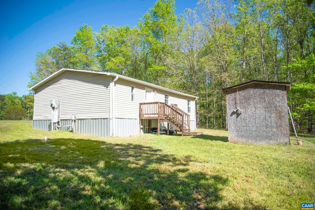 289 MOUNTAIN LAUREL RD, Palmyra, VA 22963