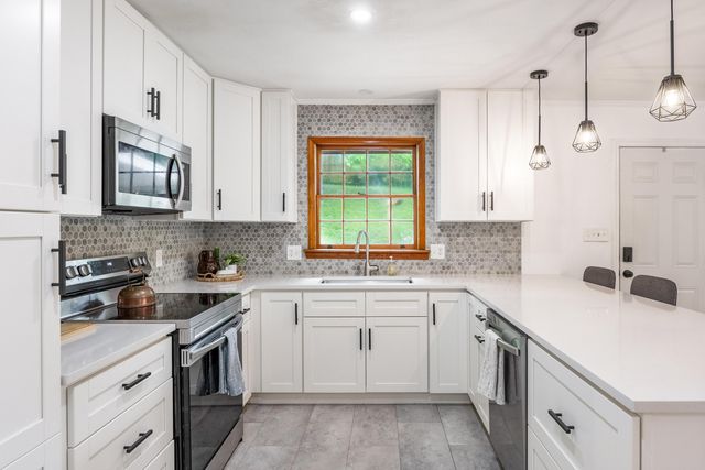 2802 Elm Drive NE, Cleveland, TN 37312