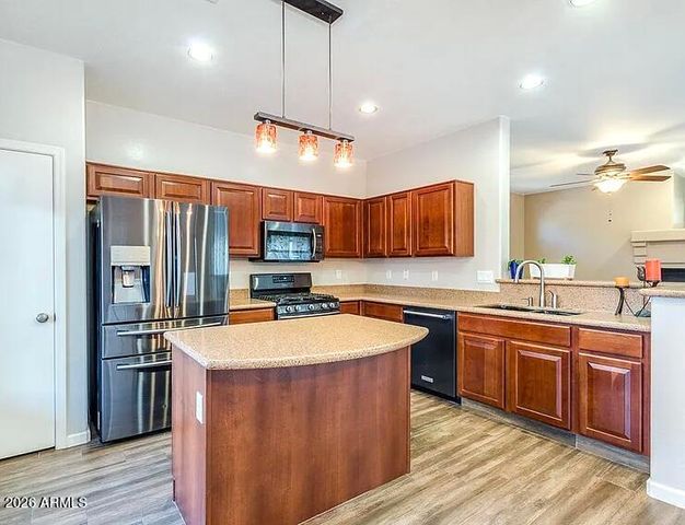 2660 E CHESTER Drive, Chandler, AZ 85286