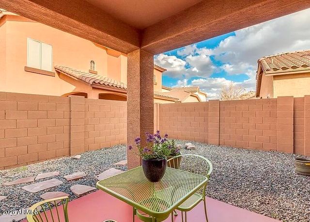 2660 E CHESTER Drive, Chandler, AZ 85286
