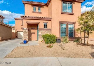 2660 E CHESTER Drive, Chandler, AZ 85286