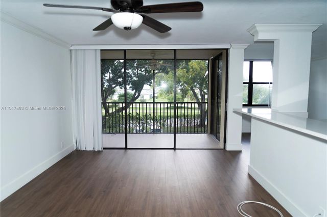 105 Lake Emerald Dr 311, Oakland Park, FL 33309