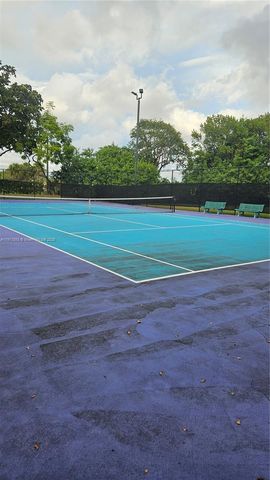 105 Lake Emerald Dr 311, Oakland Park, FL 33309