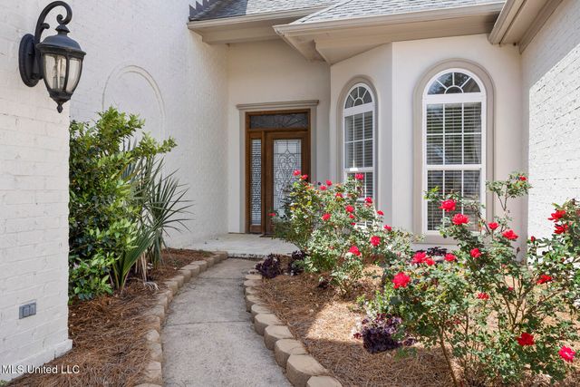 710 S Chickasaw Drive, Flowood, MS 39232