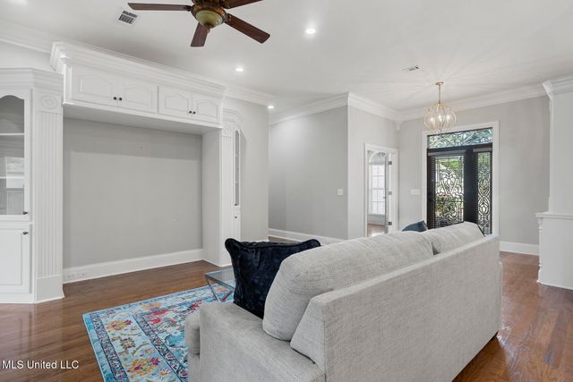710 S Chickasaw Drive, Flowood, MS 39232