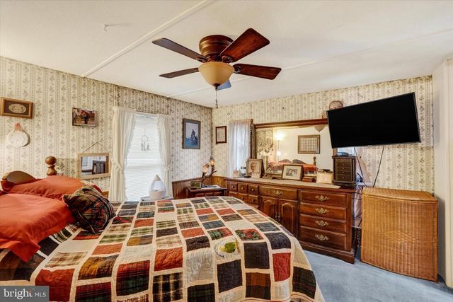 19367 S BARRENS RD S, Stewartstown, PA 17363