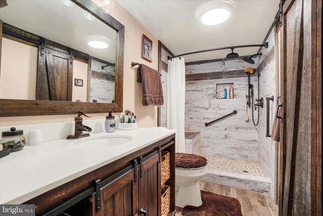 19367 S BARRENS RD S, Stewartstown, PA 17363