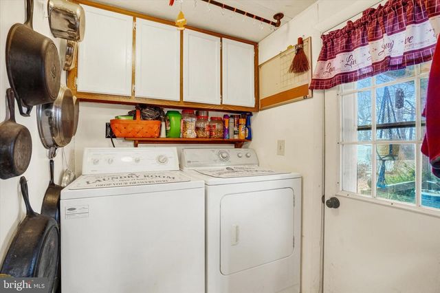 19367 S BARRENS RD S, Stewartstown, PA 17363