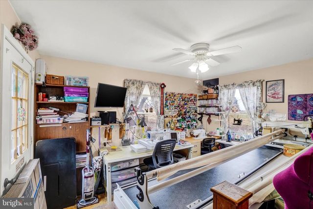 19367 S BARRENS RD S, Stewartstown, PA 17363